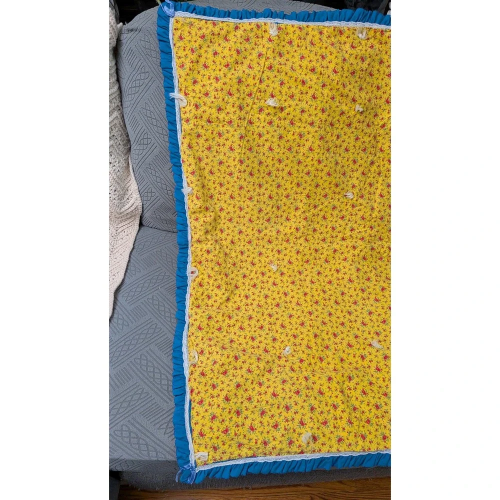 Vintage Retro Handmade Tied Quilt Yellow Floral Red Blue Ruffle Lace Trim Throw